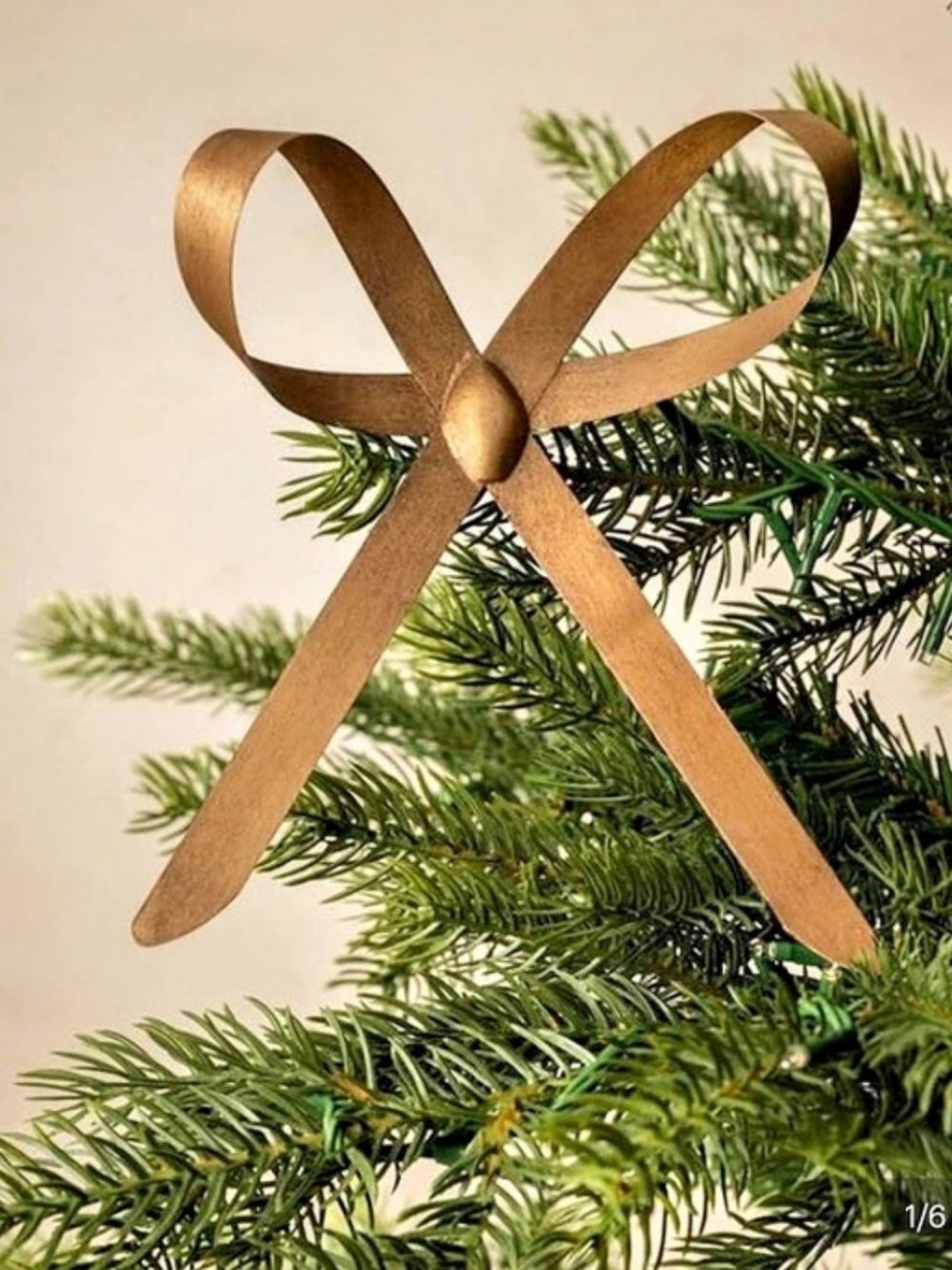 ISO Mcgee &Co brass bow clip ornaments
